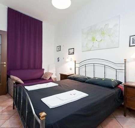 Flat In Piazza Duomo Apartment มิลาน ภายนอก รูปภาพ